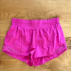 Pink lululemon high rise hottie hot short size 8
